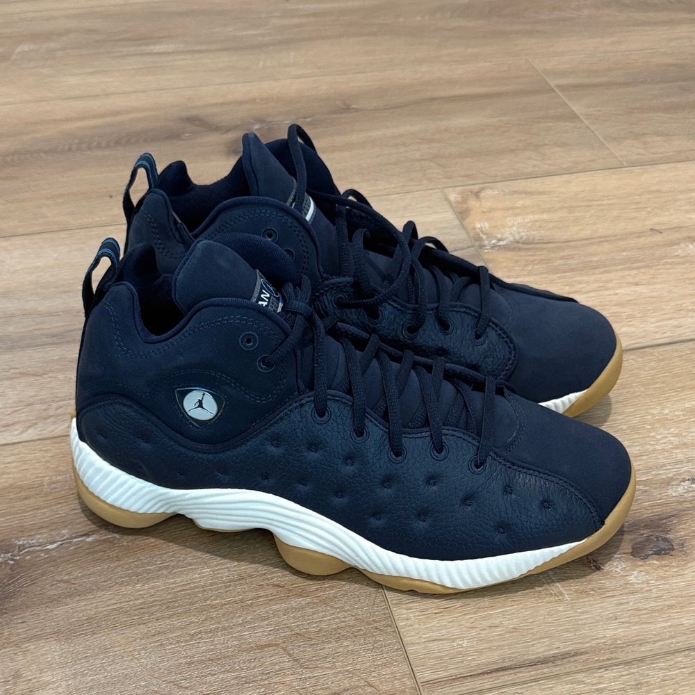 Men's Jordan Men's Navy Sneakers